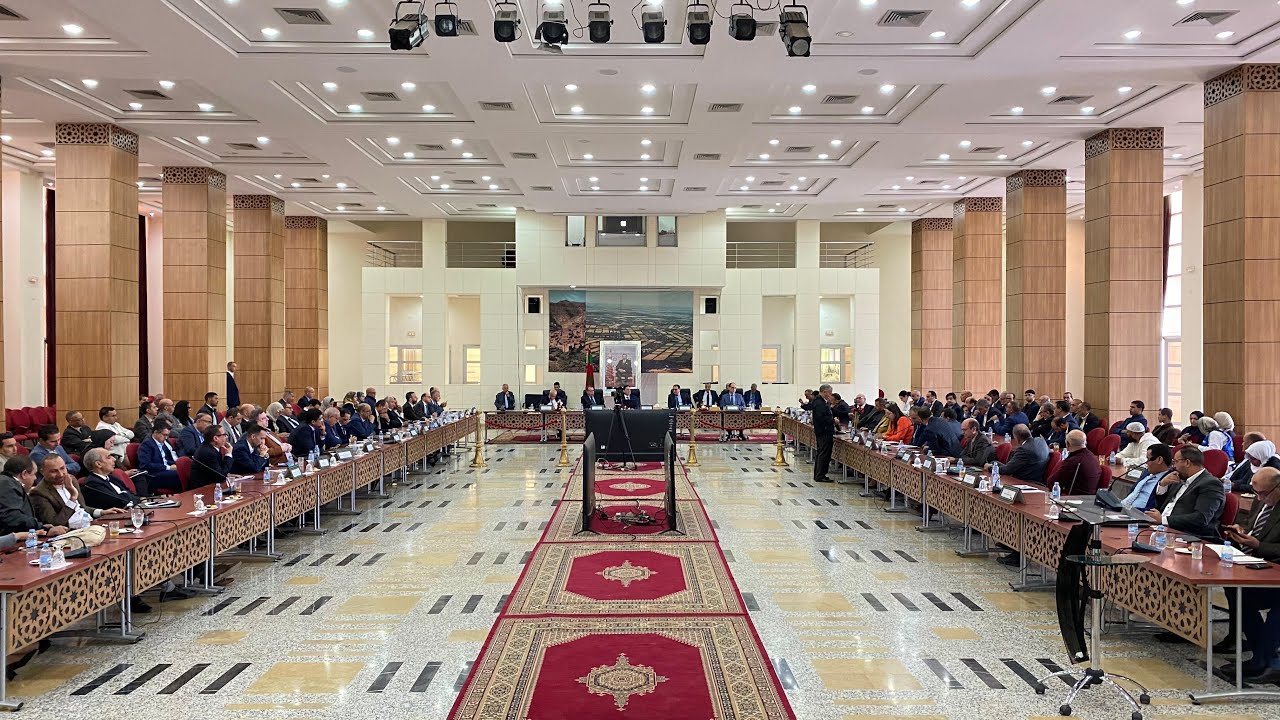 المشاورات الجهوية لإعداد #خارطة_الطريق_للتجارة_الخارجية_2025 : جهة بني ملال-خنيفرة