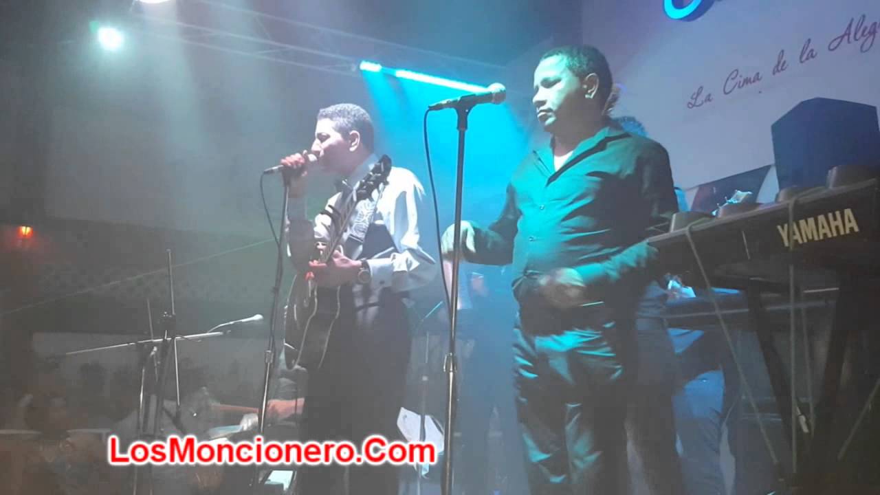 El Varon De La Bachata Cerro Bar Moncion - Brindis - 07-11-2015