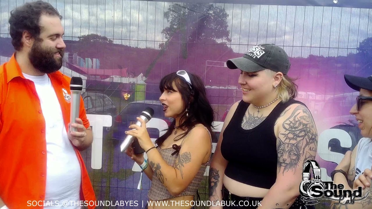 Interview with Shooting Daggers from 2000 Trees Festival 2024