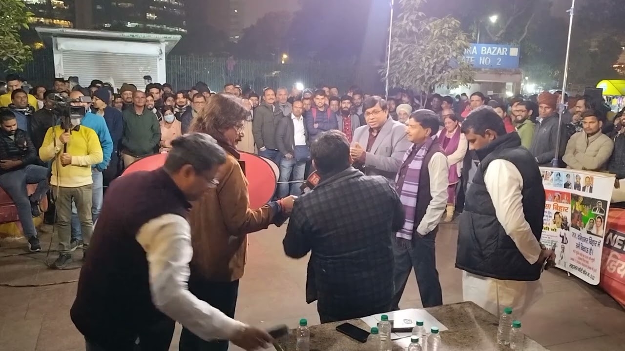 News live  cp Connaught place 
