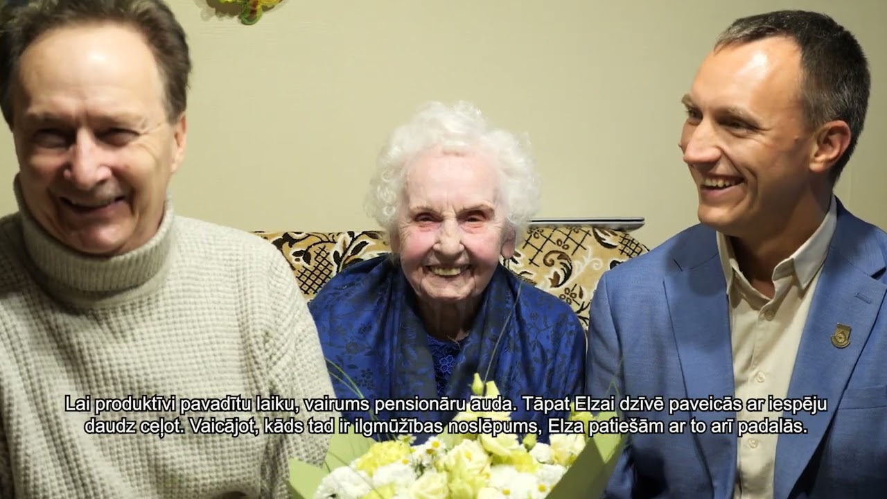 Dundadzniece Elza Kajaka atzīmējusi 100 gadu jubileju