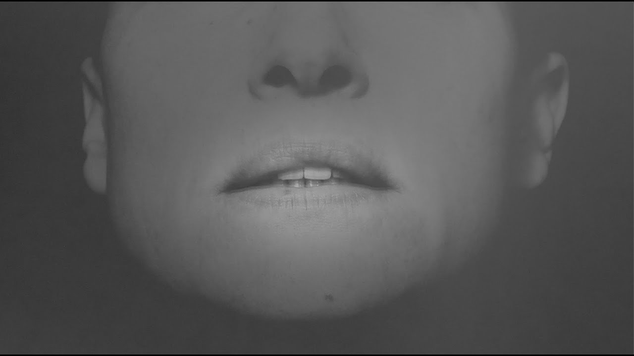 Keeley Forsyth – The Hollow