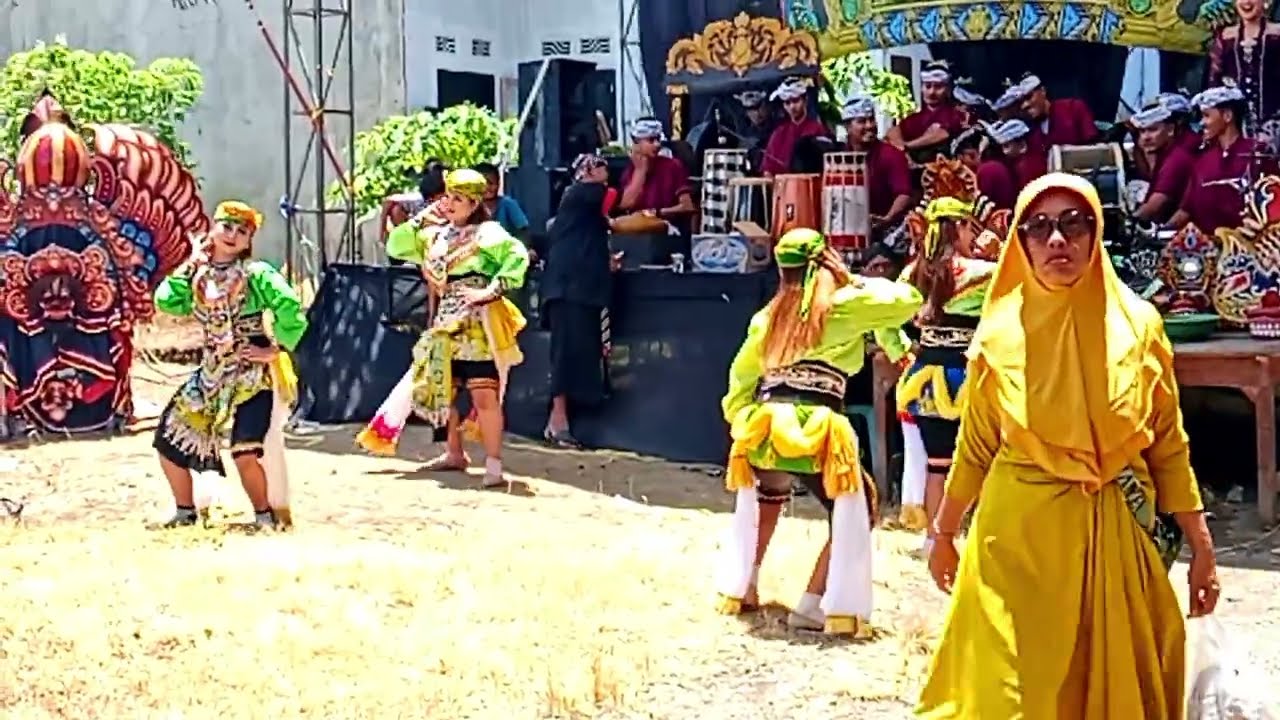 Mabok maning versi jaranan banyuwangi