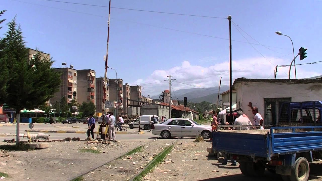 HSH T669 1059 Treni nr. 20 Librazhd - Tiranë in Elbasan - Albanian Railways