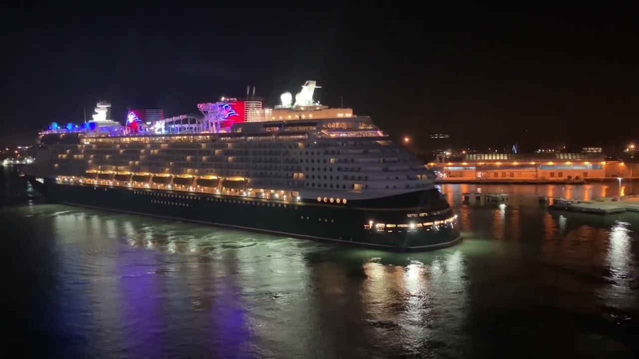 Disney Fantasy arrival into Port Canaveral