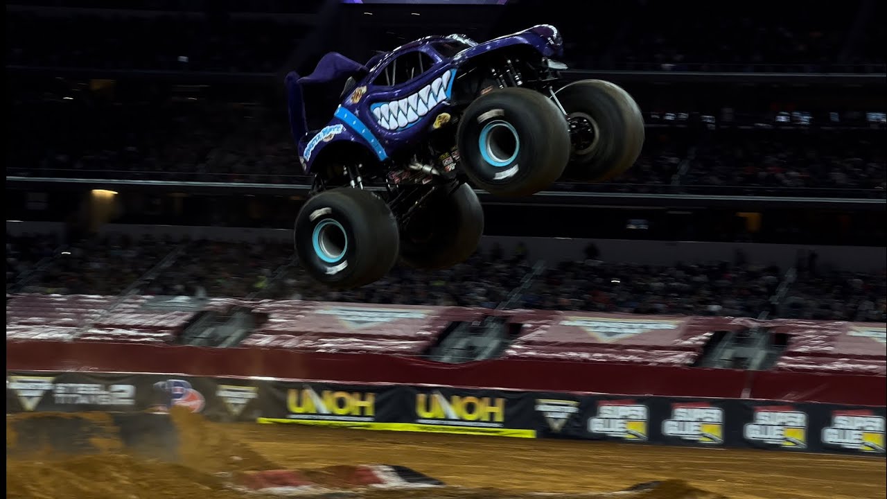 Monster Jam Arlington 2021 Monster Mutt Dalmatian Galaxy WINNING Freestyle 10/16/21