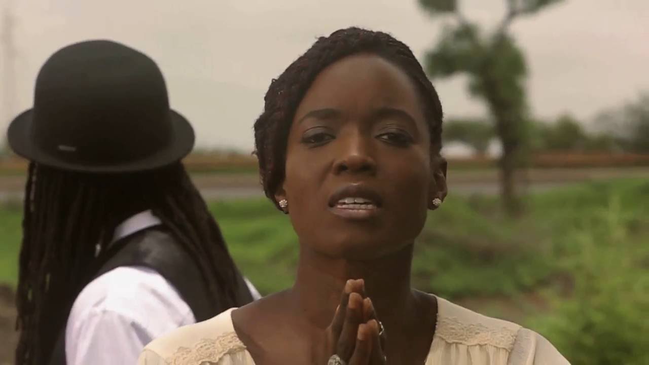 Awa Ly feat Faada Freddy - Here