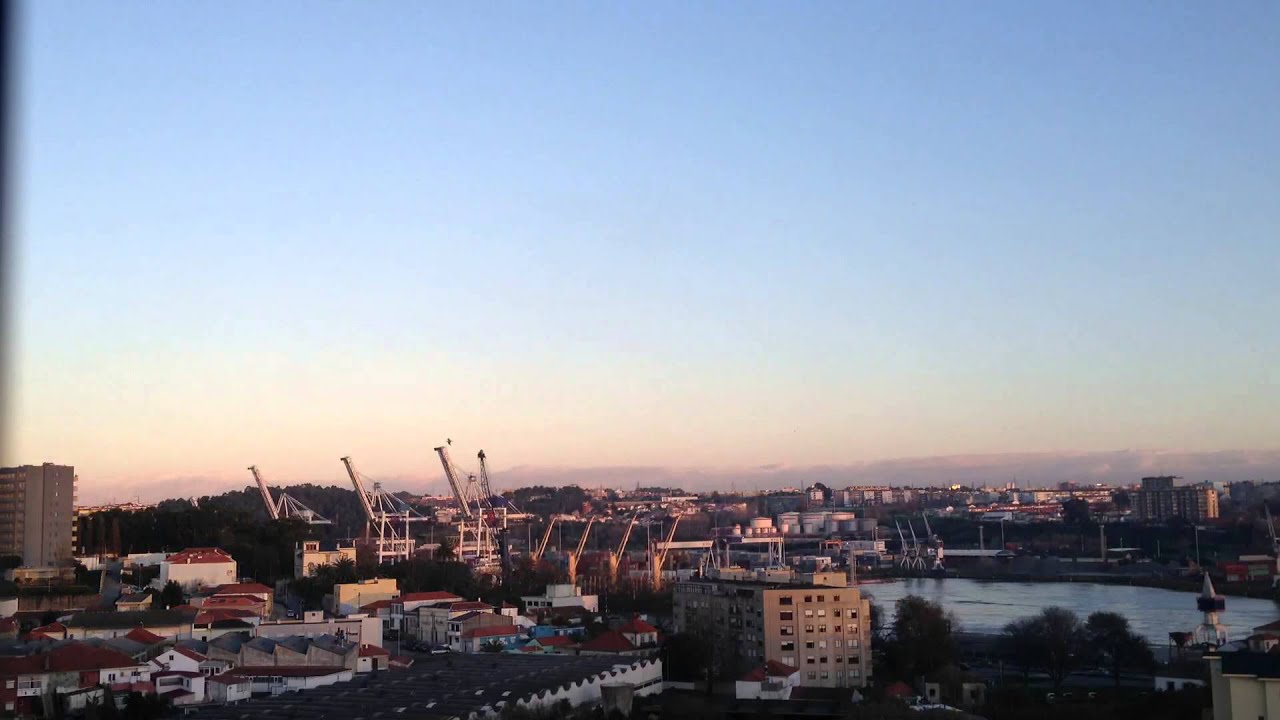 HomeTown Time-lapse - Le&ccedil;a da Palmeira, Portugal
