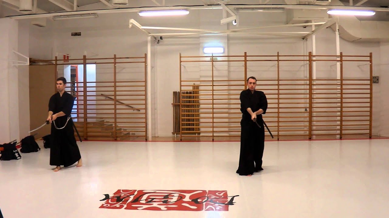 Las 12 Katas de Iaido en DoGym