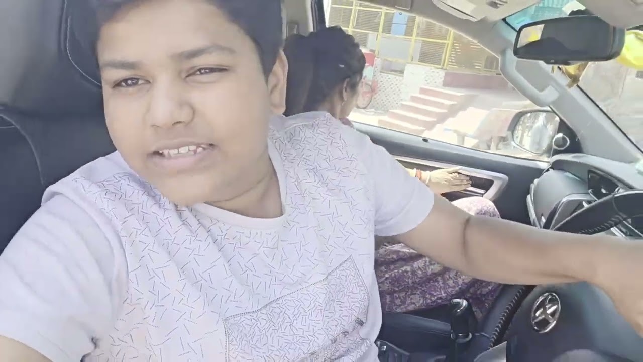 Hamari mulakaat hui yogi ji se 