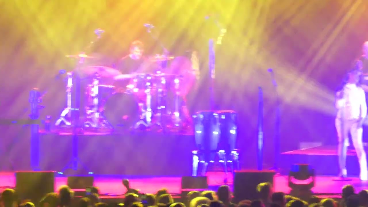 Moby - Why Does My Heart Feel So Bad [4K] (2024 live @ Mitsubishi Electric Halle | Düsseldorf)