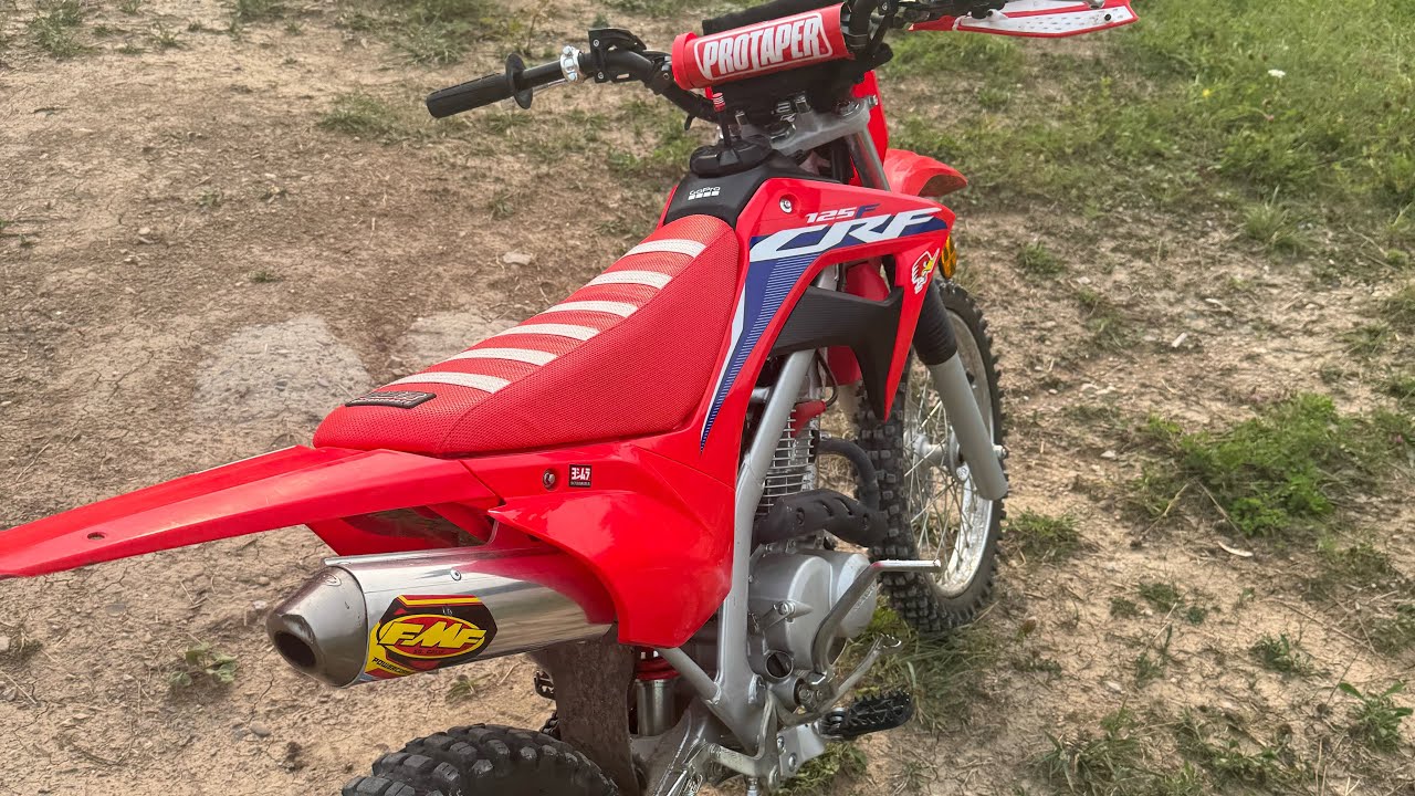 Riding the Honda Crf125f (pit bike exploring) 