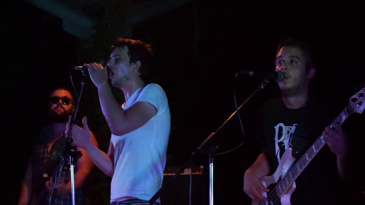 Kedveskovács - Goethe alszik (live @Rákfesztivál)