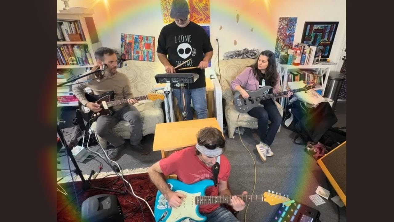 The Loverfaces Easy Mind Tiny Desk Concert Contest Video