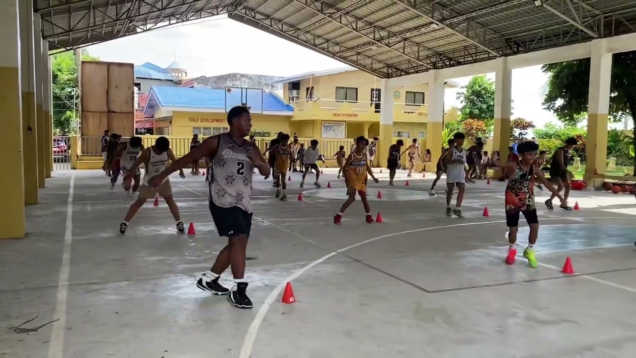 Footwork Drills #trainingcamp #basketballball #basketballtraining #viralvideo