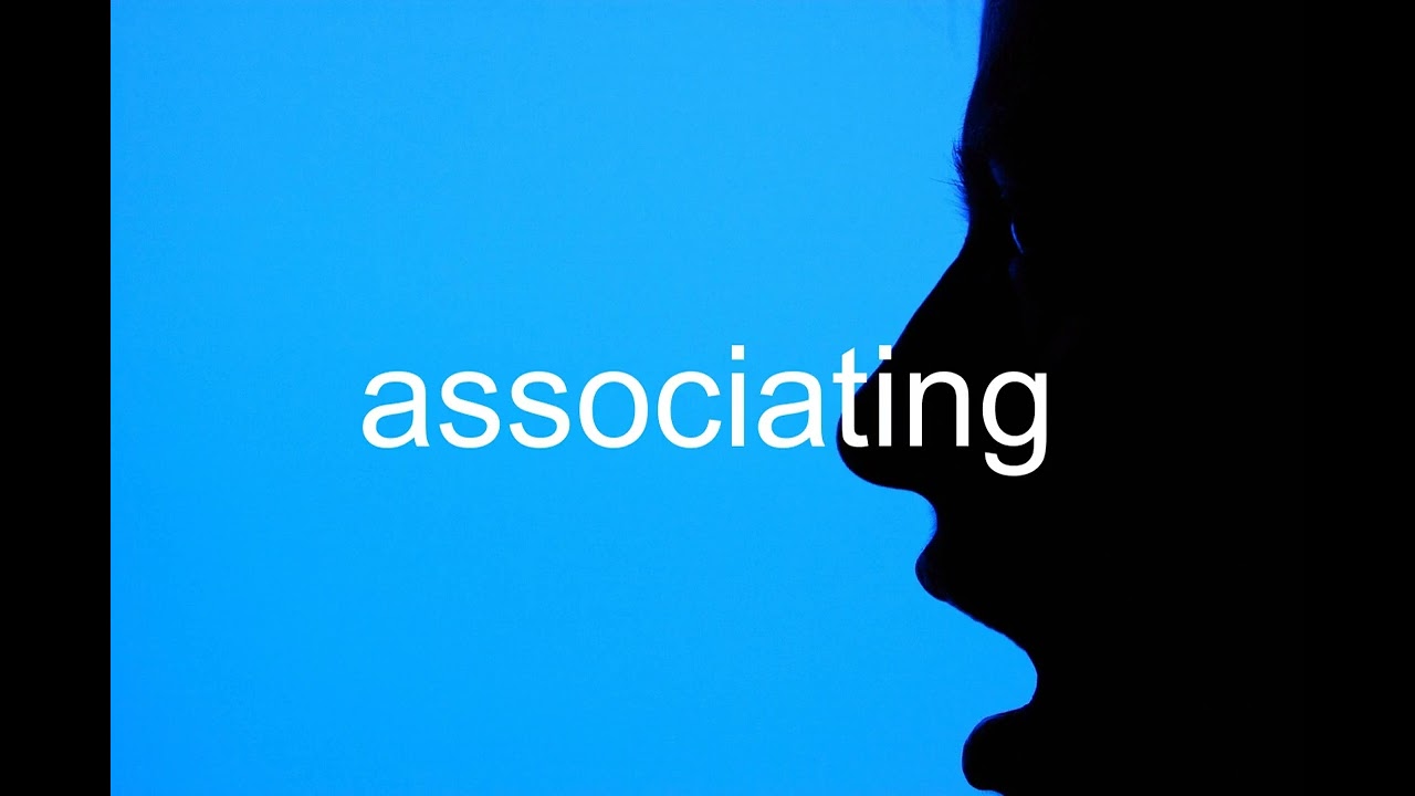 How to pronounce associating
