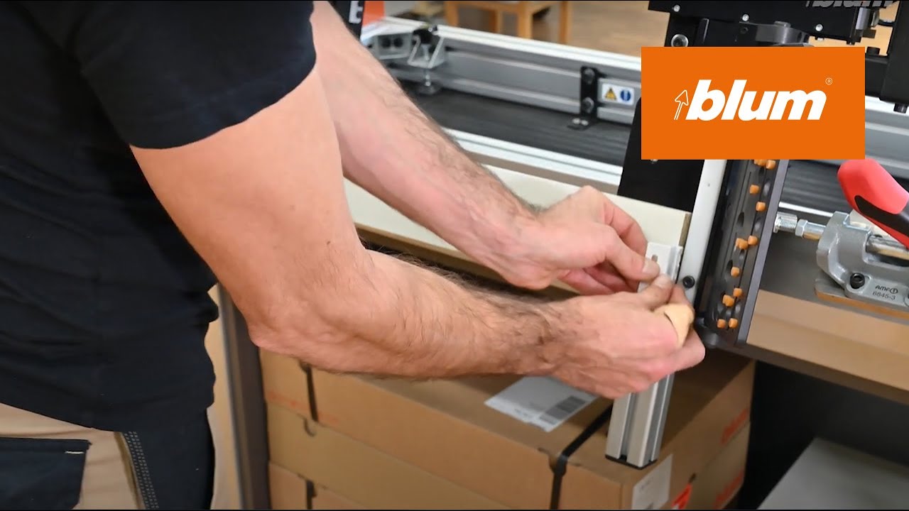 BOXFIX plus - box assembly using nail technology | Blum