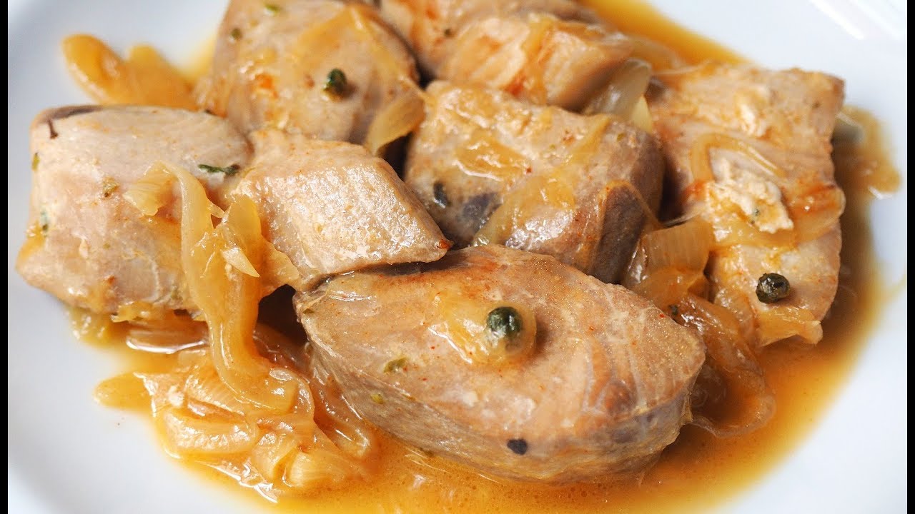 ATÚN ENCEBOLLADO, Paso a paso - Receta de la Provincia de Cádiz