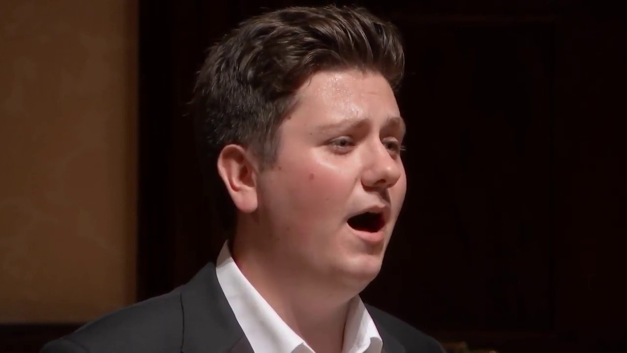 Schubert, 'Die Mutter Erde' - Kieran Carrel