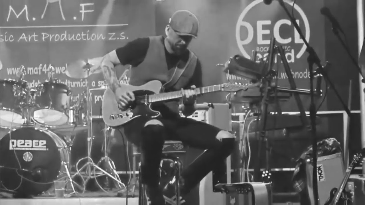 The demijohns -řeka klidu