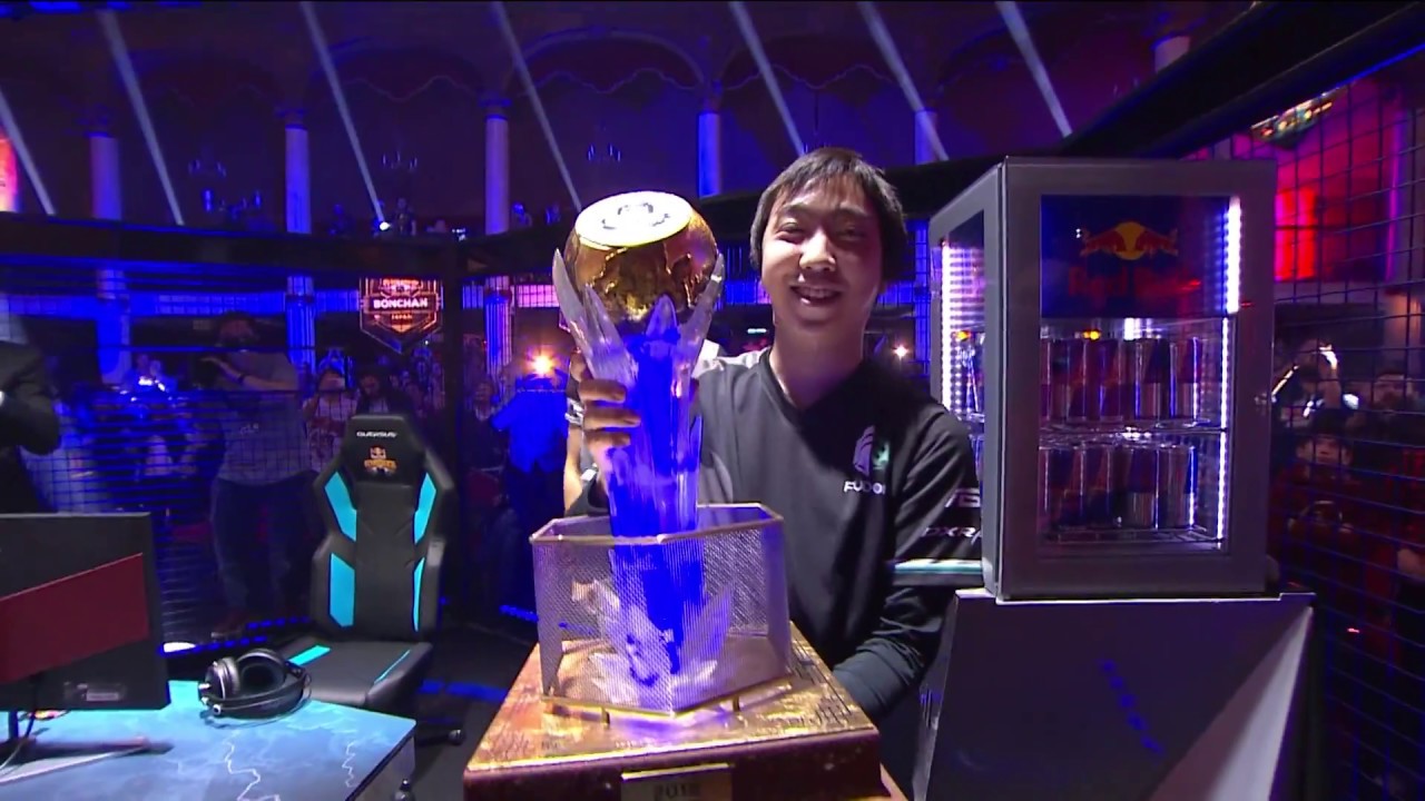 Red Bull Kumite 2018 - Fujimura met tout le monde KO dans la salle Wagram