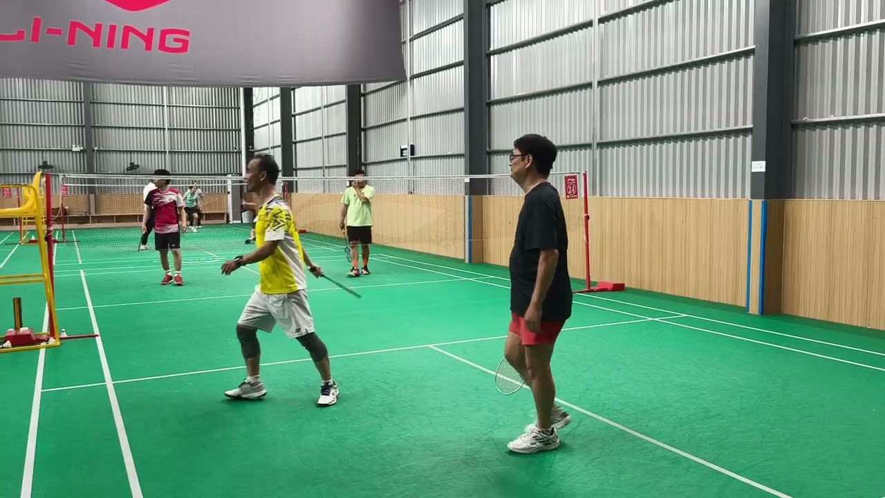 Badminton game, Zhongshan, China 3 9 26 6