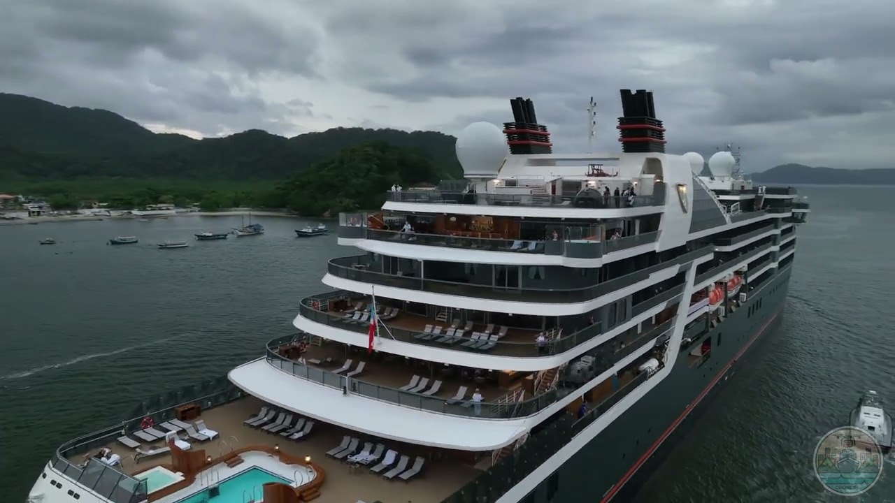 Cruise Ship - 