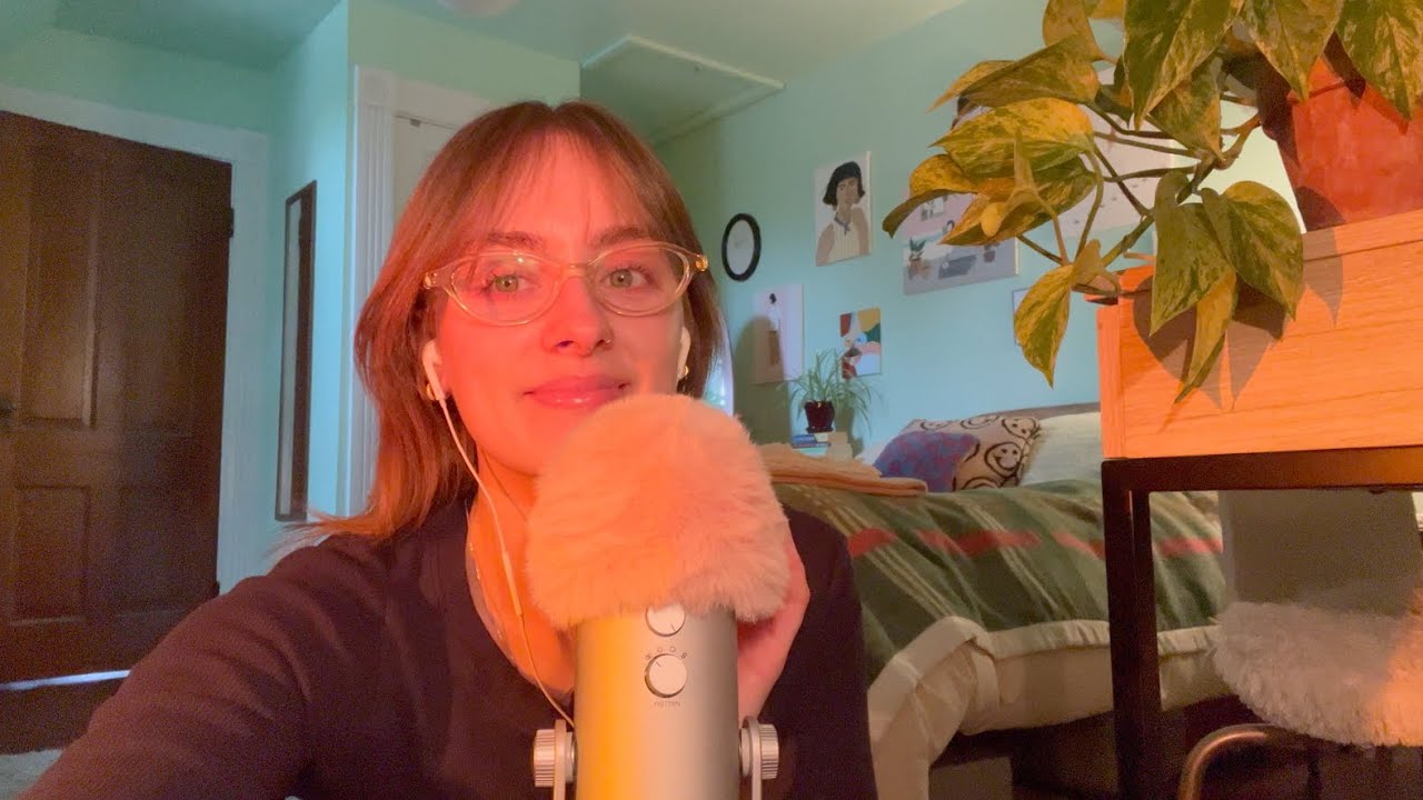 asmr fluffy mic cover ♡ plucking, scratching, rubbing etc.