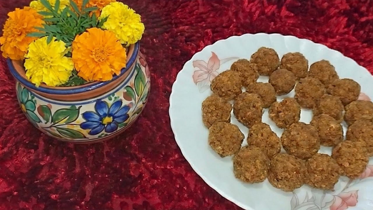 Coconut & Molasses Sweet Balls | Traditional Jaggery Coconut Ladoo | Healthy Homemade Sweet Recipe