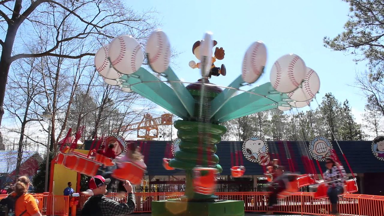 The Bigger, Better Planet Snoopy at Kings Dominion