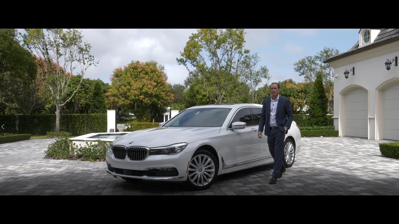 Inside one of the most affluent communities in Miami | The Village of Pinecrest | Michael Martinez