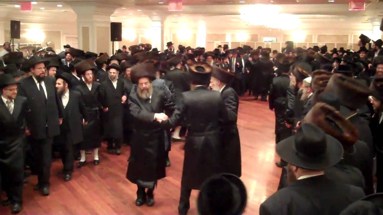 Sadigura  Ropshitz  Wedding