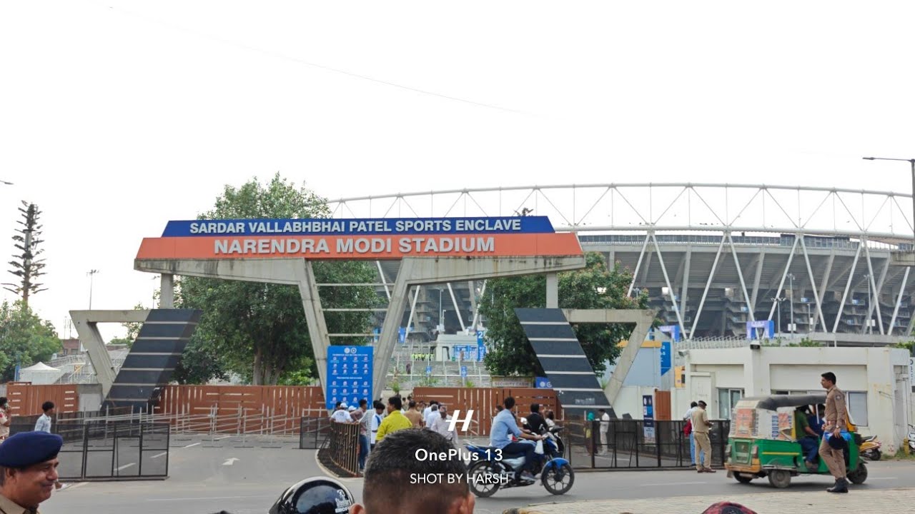 VLOG 86: WATCHED IND VS WI TEST MATCH IN INDIA'S LARGEST STADIUM||AHMEDABAD, GUJARAT||