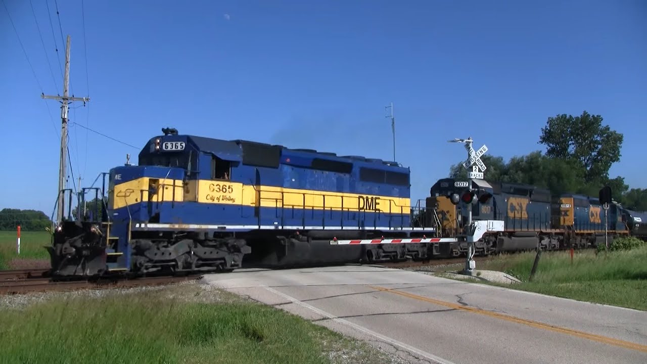 DM&E Leads CP Train 281
