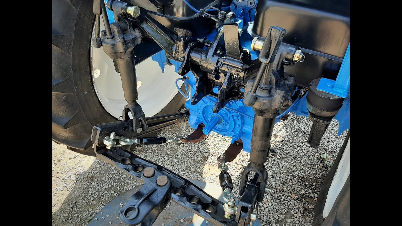 Belarus MTZ-52 Restoration Project Part 19 - Three Point Linkage