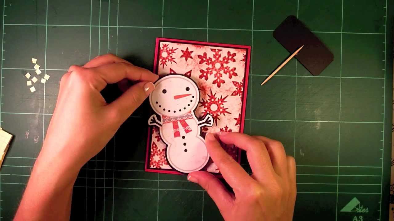 Tarjeta navideña con embossing y tinta distress