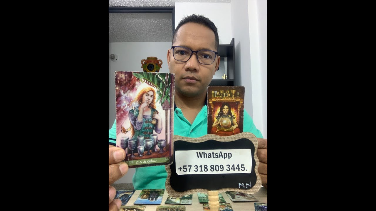 Esta es la Vecina que te Aborrece y Llena tu Puerta de Brujerías