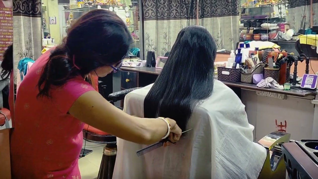 Long to short haircut in parlour ✂️