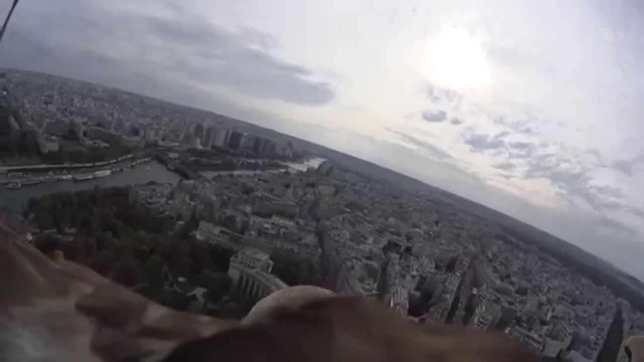 Eagle flies over Paris with Sony Action Cam Mini
