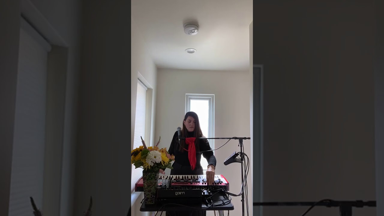 live: julianna barwick @ instagram