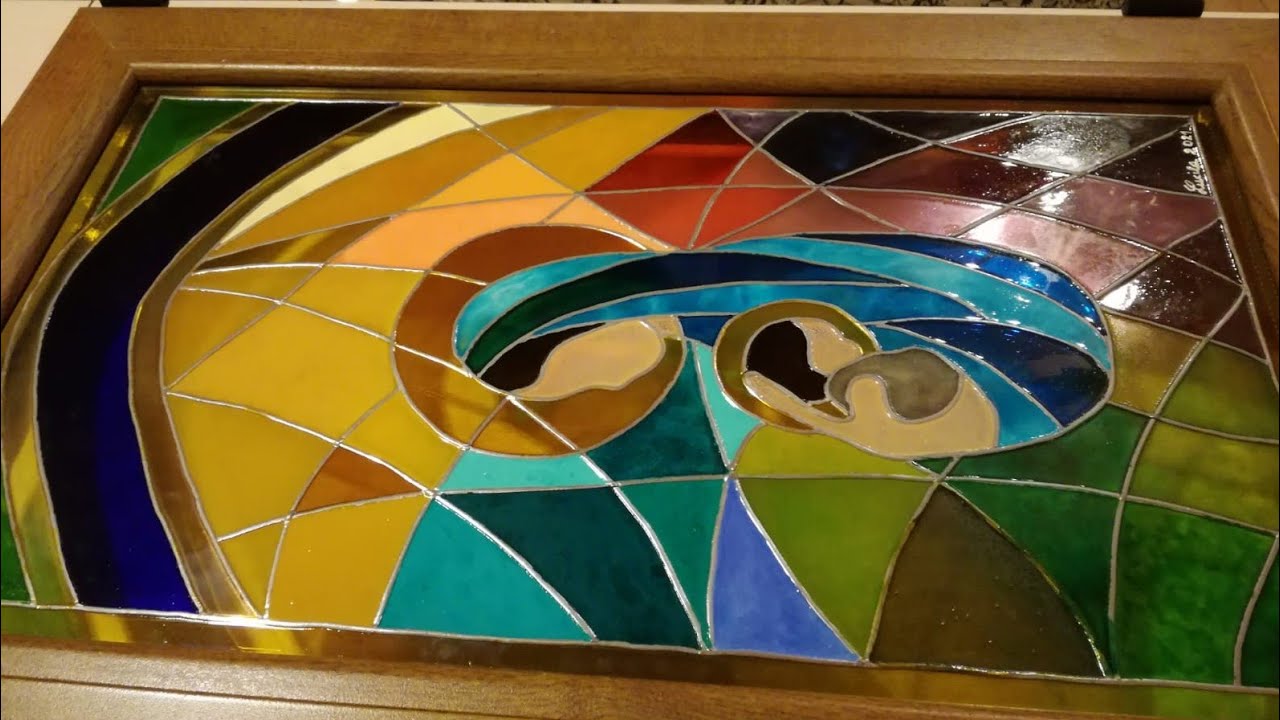 Manualidades, vidriera   con plomo y pintada