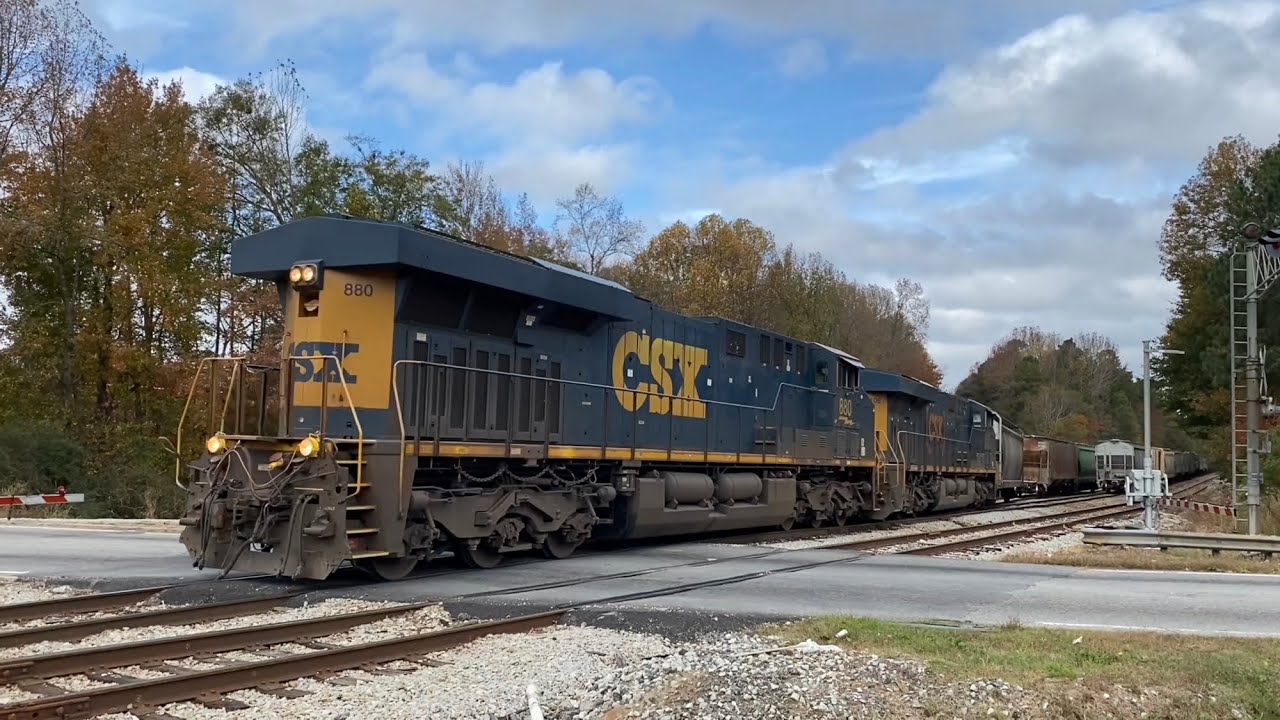 CSX Crew Work the Yard and Mill at Gainesville on a Windy Day