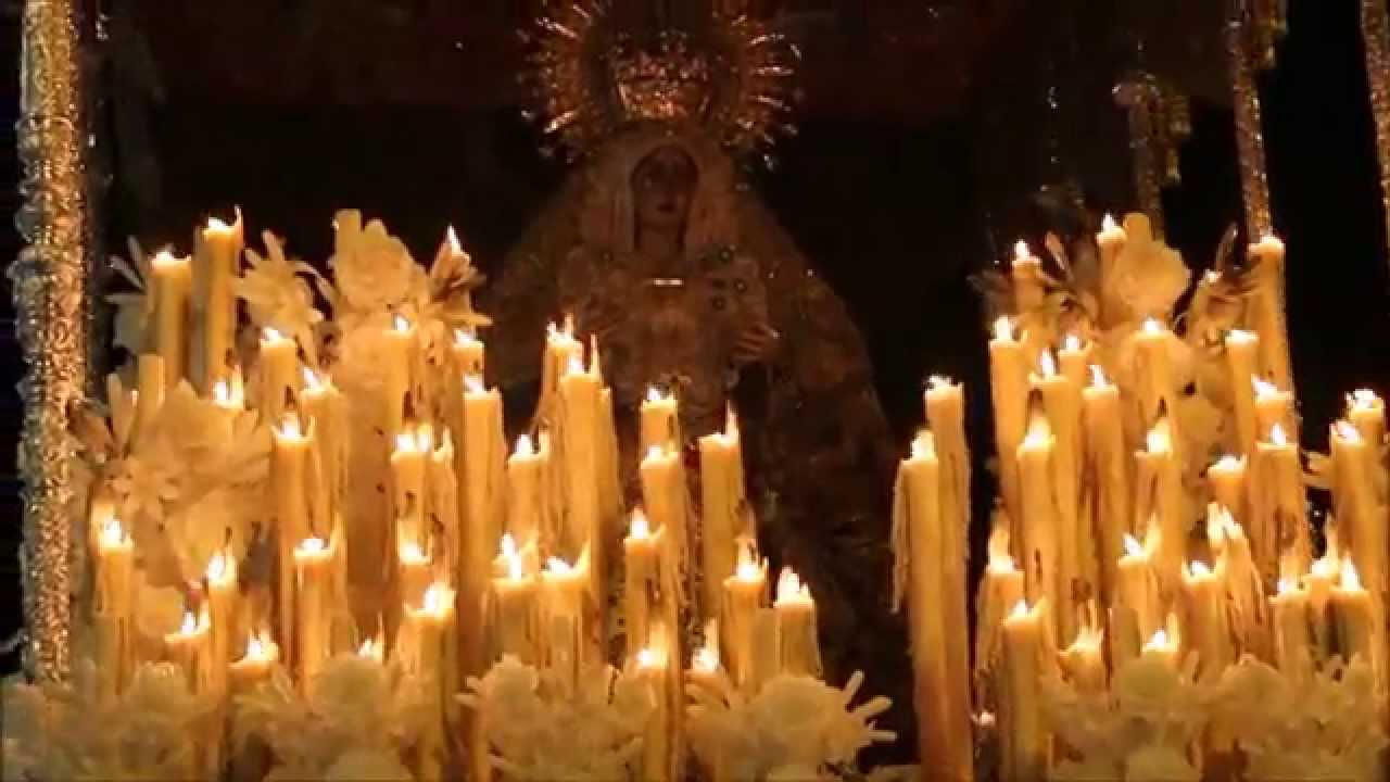 La Macarena por la Alameda de Hércules. Semana Santa Sevilla 2015