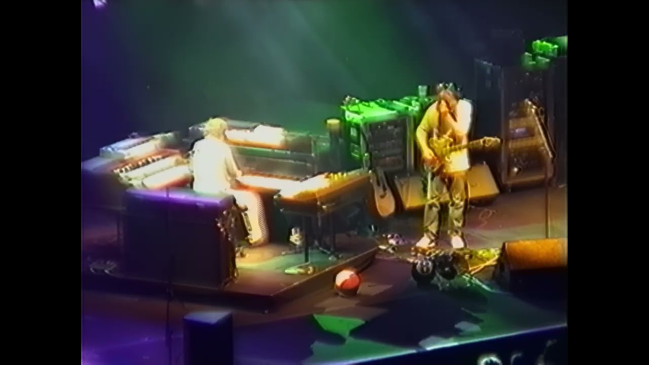 Phish 10/30/1998 Las Vegas, NV 2cam