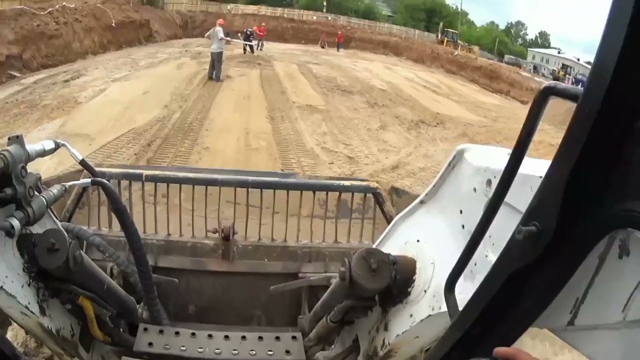 Bobcat Т300 в своей стихии! Автор видео : IvanGid43!