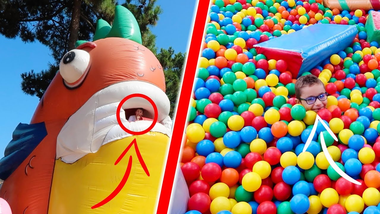 Cache-cache G&eacute;ant dans un Parc de Jeux Gonflables G&eacute;ants !