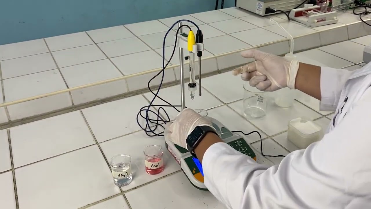 How to use the pH meter