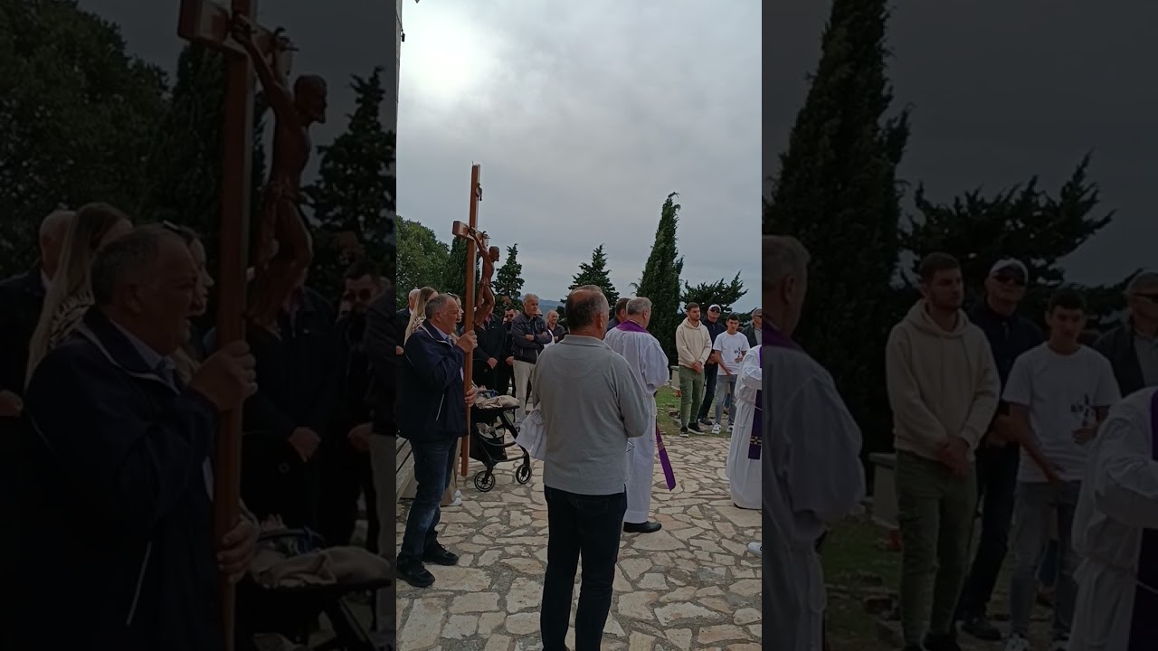 Todos los santos en mi pueblo cerca iglesia San Marcos de 1.11.2023 Vinovo Croacia.