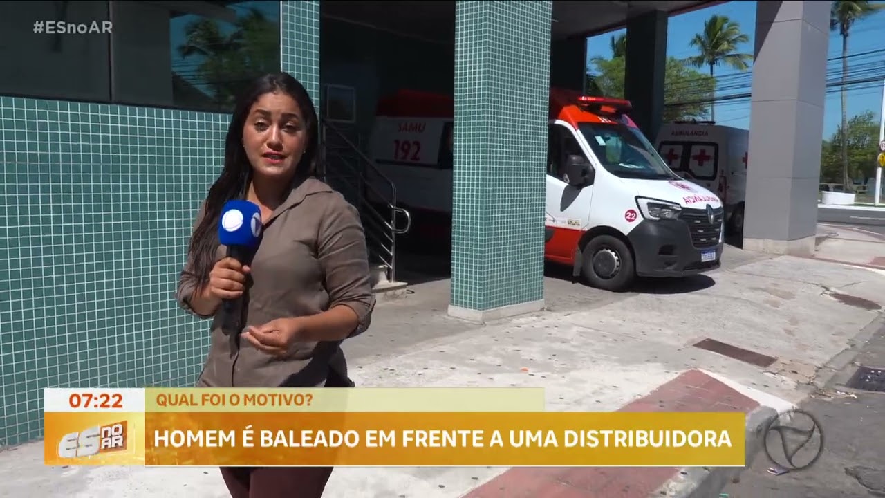 Homem é baleado em frente a uma distribuidora