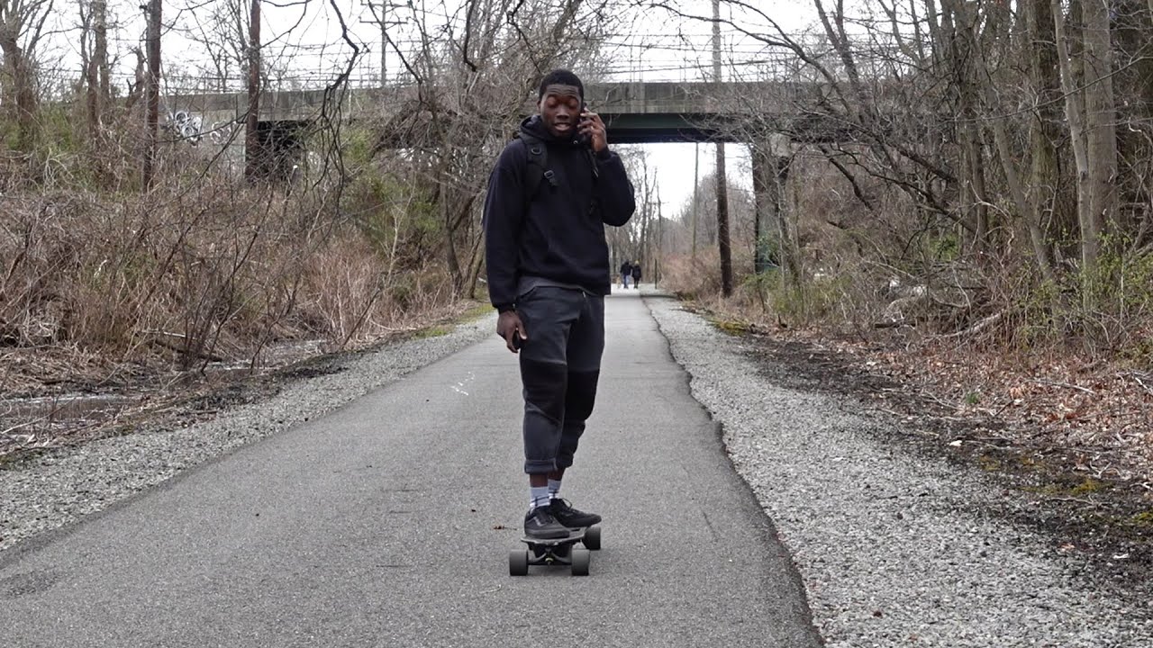 People who ride e-skateboards be like... Part 2